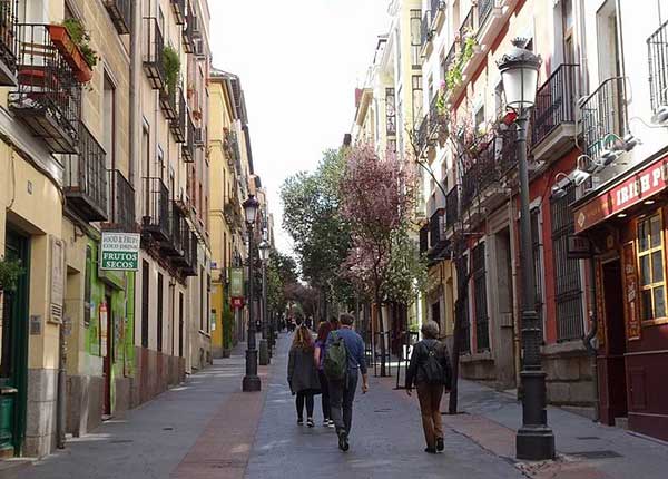 Calle Huertas